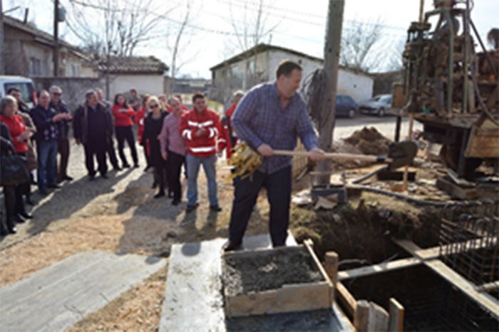 RECONSTRUCTION OF THE WAREHOUSE AT MOMIN POTOK
