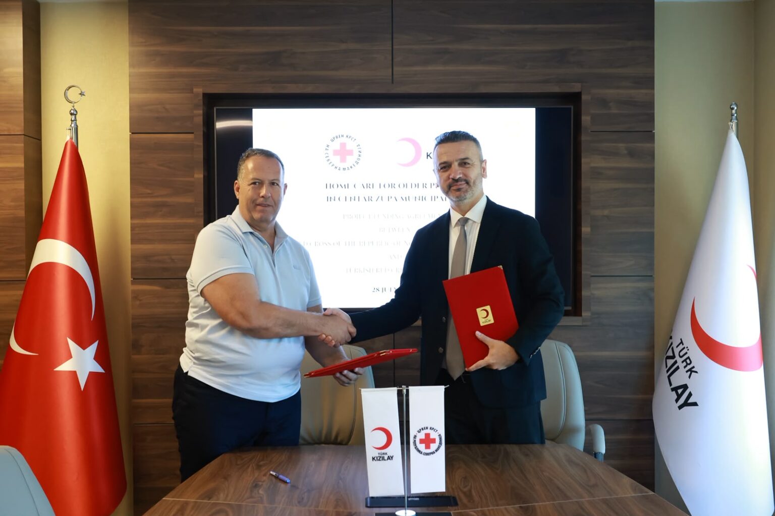 Vizitë pune në Gjysmëhënën e Kuqe Turke
